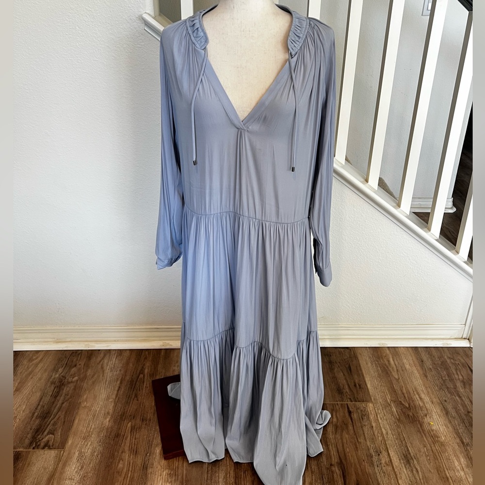 Brochu Walker Soft blue tiered maxi Dress M excellent condition